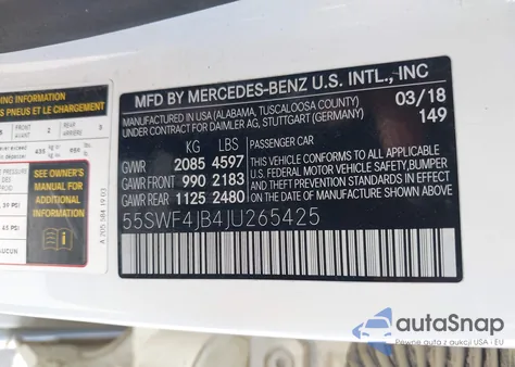 2018 Mercedes-Benz C 300 z USA, uszkodzony, nr VIN 55SWF4JB4JU265425